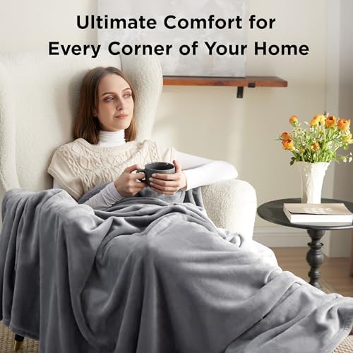 Bedsure Fleece Throw Blanket for Couch Grey - Lightweight Plush Fuzzy Cozy Soft Blankets and Throws for Sofa, 50x60 inches - Image 4